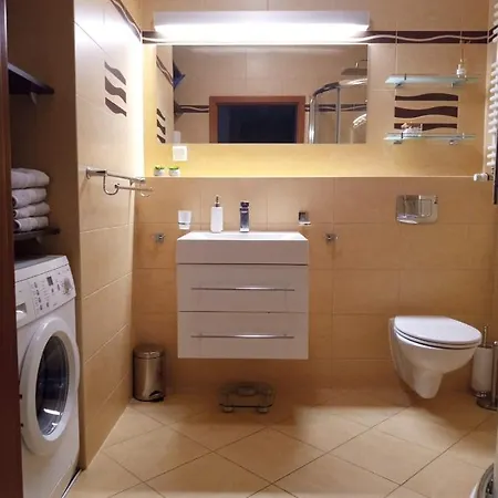 Marynarza Platan * Swinoujscie