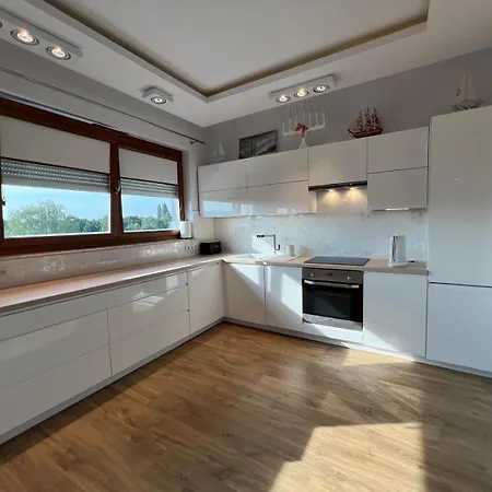 Marynarza Platan Swinoujscie